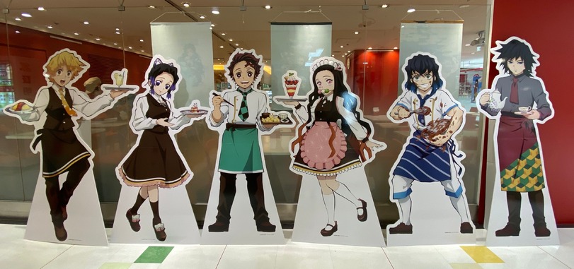 Тематична аніме-кав’ярня з Kimetsu no Yaiba і взагалі про подібні кав’ярні в Японії